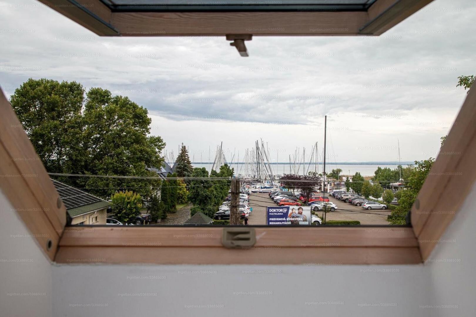 Sorompo Vendeghaz Hotel Balatonkenese Bilik gambar