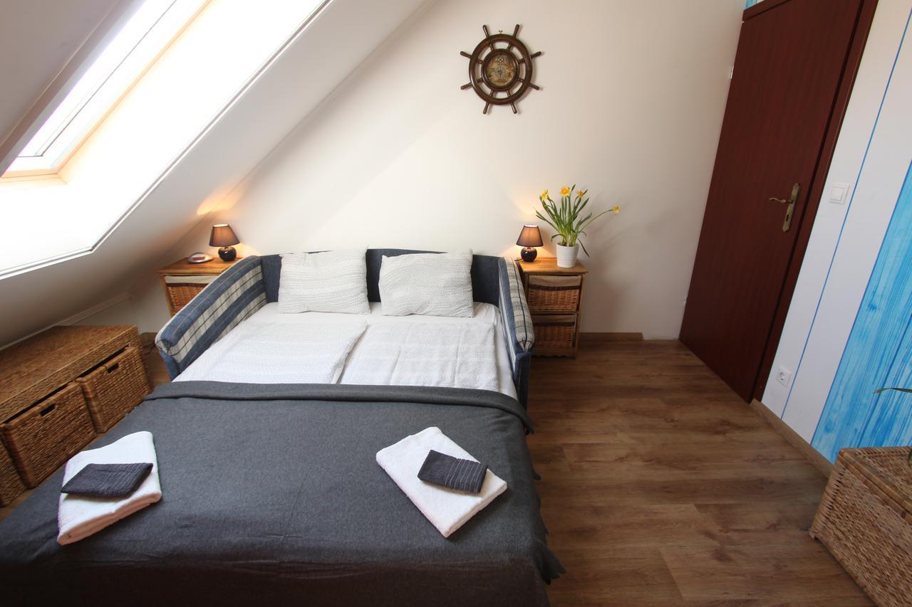 Sorompo Vendeghaz Hotel Balatonkenese Luaran gambar